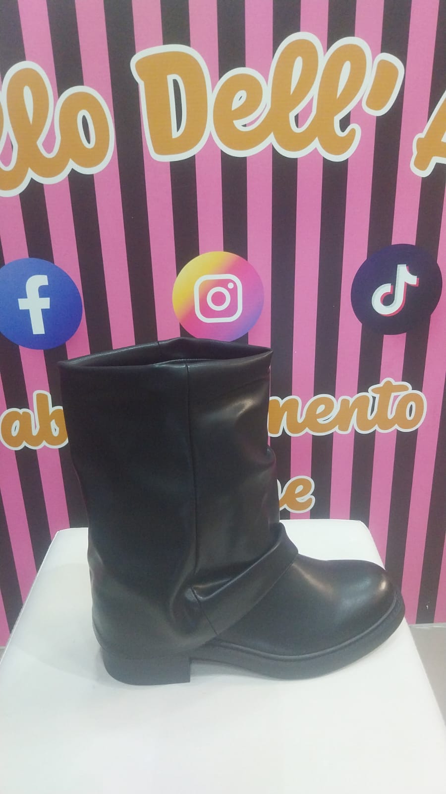 Stivaletto in pelle